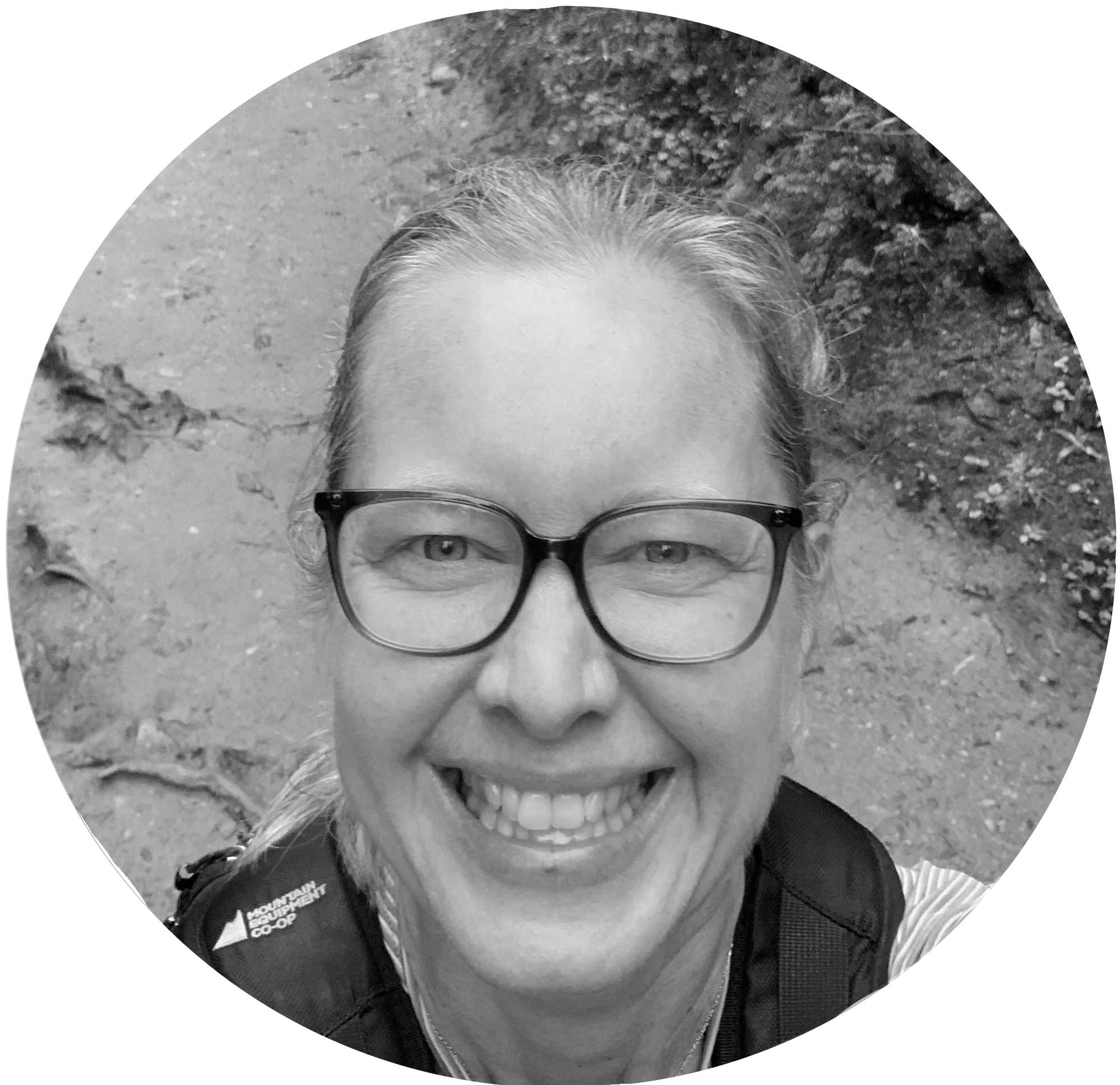Dr. Johanna Festen
